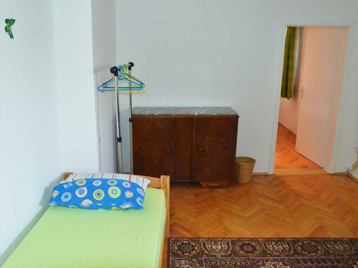 Apartman Rosa Pirovac Exterior photo